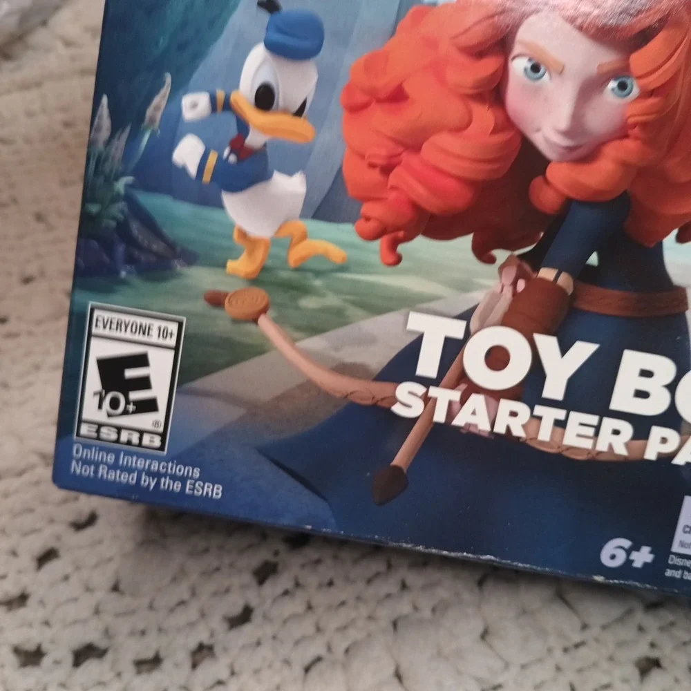 NIB Xbox 360 Disney INFINITY Toy Box Starter Pack 2.0‎ Edition Stitch & Merida